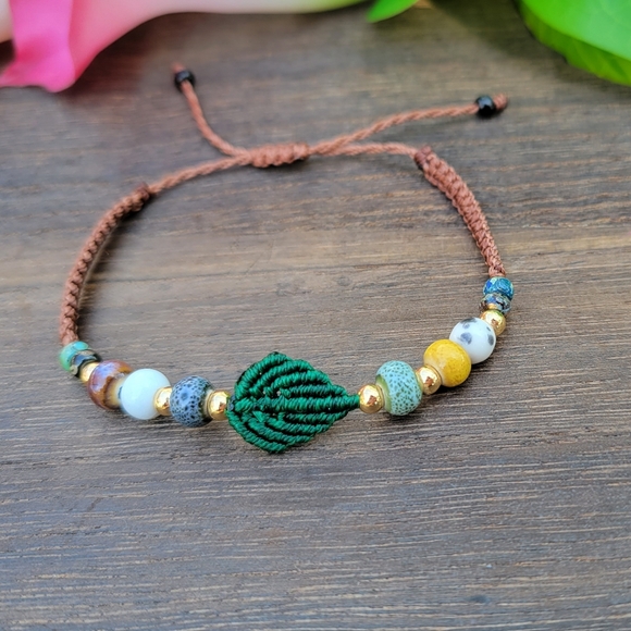 Handmade Beaded Macrame Leaf Bracelets - Picture 4 of 5